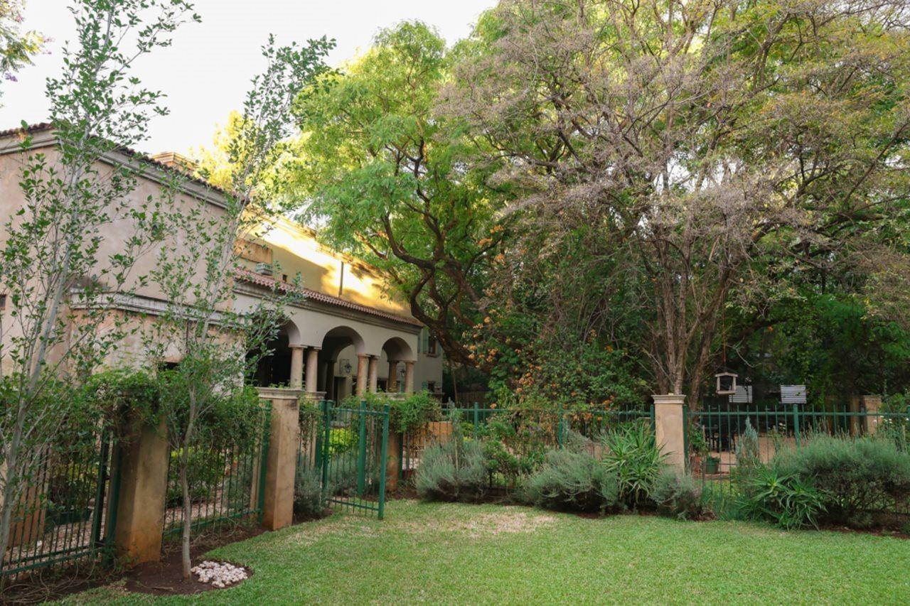 Angel Oak Guesthouse Brits Exterior photo